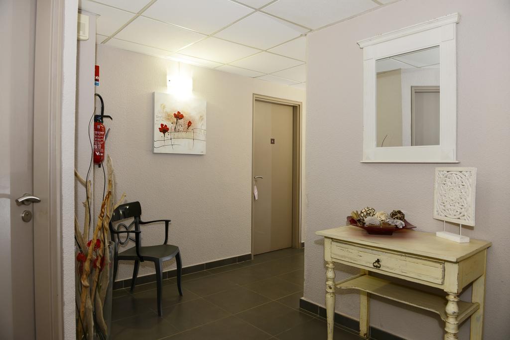 Le Maray Hotel Le Grau-du-Roi Exterior photo